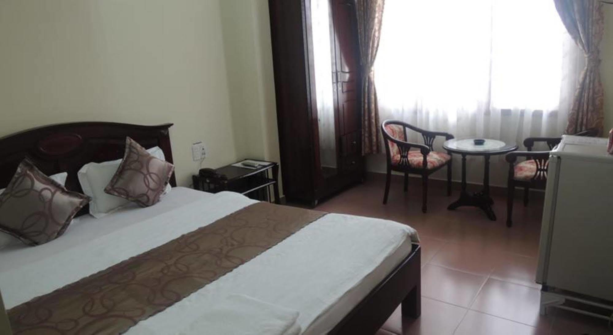 Hoa Dang Hotel Dalat Bagian luar foto
